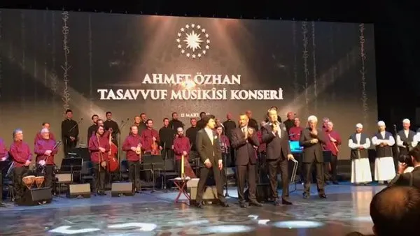 Ahmet Özhan Külliye'de kalplere dokundu!