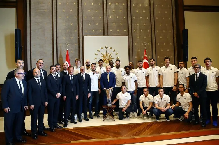 Avrupa Şampiyonu Fenerbahçe’den Cumhurbaşkanı Erdoğan’a ziyaret