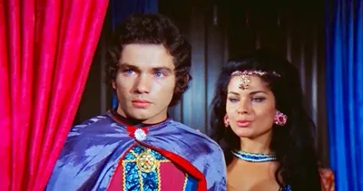 Yeşilçam’ın yakışıklısı Sertan Acar şimdi bambaşka bir hayat yaşıyor... Sertan Acar oyunculuk kariyerini hayali için bitirmişti...