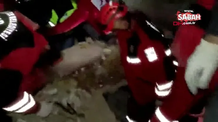 Hatay'da 43 saat sonra gelen mucize! Eymen'in annesi de kurtarıldı | Video