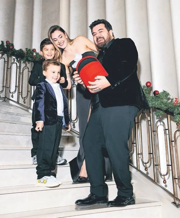 ‘Aile her şey gerisi teferruat’