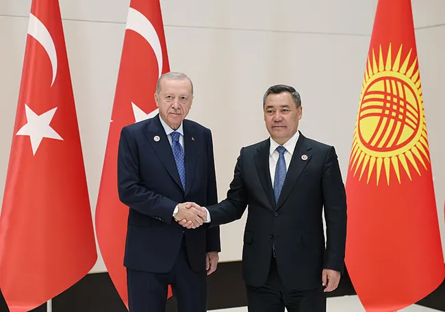 kirgizistanin-ev-sahipliginde-duzenlenen-sio-zirvesi-sona-erdi-1788274801348.jpg Kırgızistan'ın ev sahipliğinde düzenlenen ŞİÖ Zirvesi sona erdi