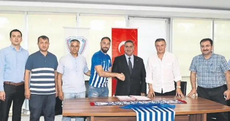 Şahinbey’de üç imza daha atıldı