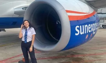 'Ön yargılara aldırış etmeyen' kadın pilot Sezen Sarı: Ehliyetim yoktu ama göklerde uçuyordum #adana