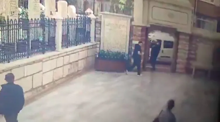 Fatih’te cami bahçesinde ateş edip kaçmıştı: O şüpheli kıskıvrak yakalandı!