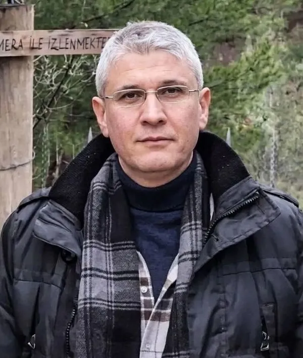 sakaryada-ayni-gece-iki-havuz-faciasi-basmufettis-otelde-hamile-kadin-havuzda-oldu-1778576531827.jpg