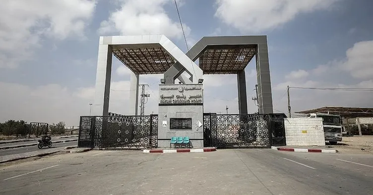 İsrail’den Refah Sınır Kapısı açıklaması: İnsani yardımlar...