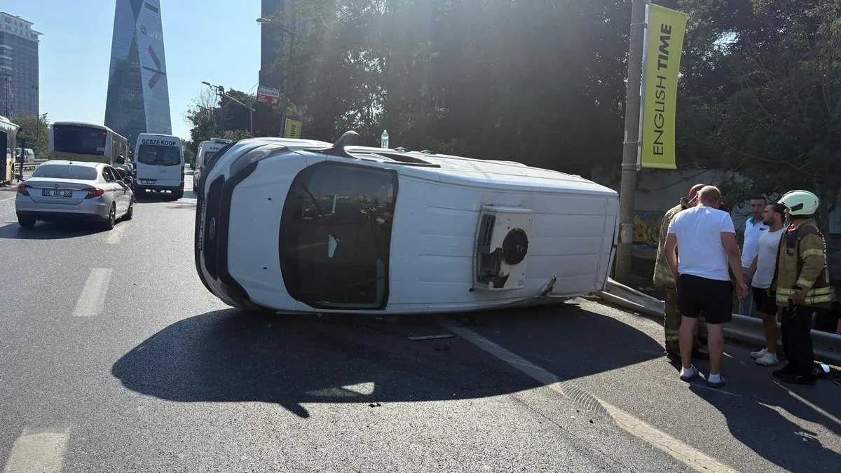 İstanbul’da 3 farklı noktadaki kazalarda 10 kişi yaralandı