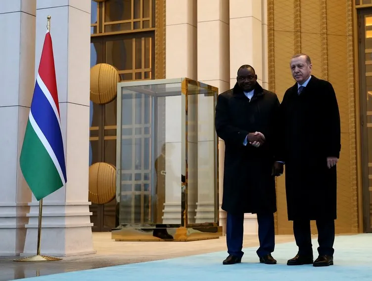 Cumhurbaşkanı Erdoğan,  Gambiya Cumhurbaşkanı Barrow’u resmi törenle karşıladı