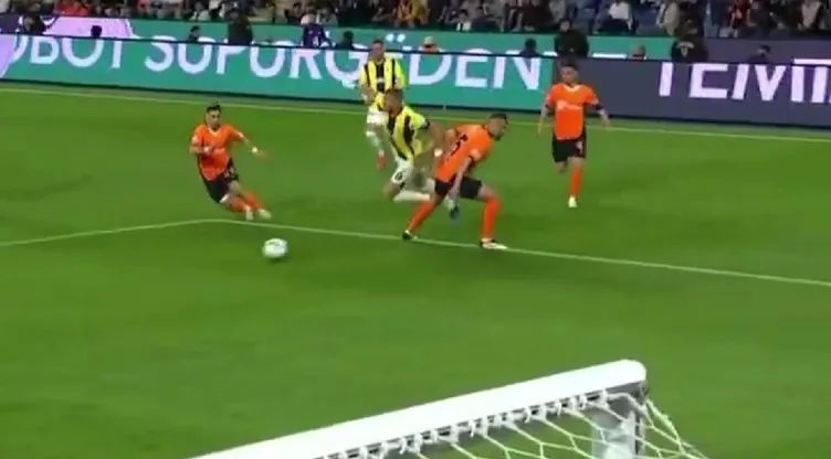 Ahmet Çakar’dan Fenerbahçe maçı sonrası olay sözler! Penaltı ve kırmızı kart var mı?