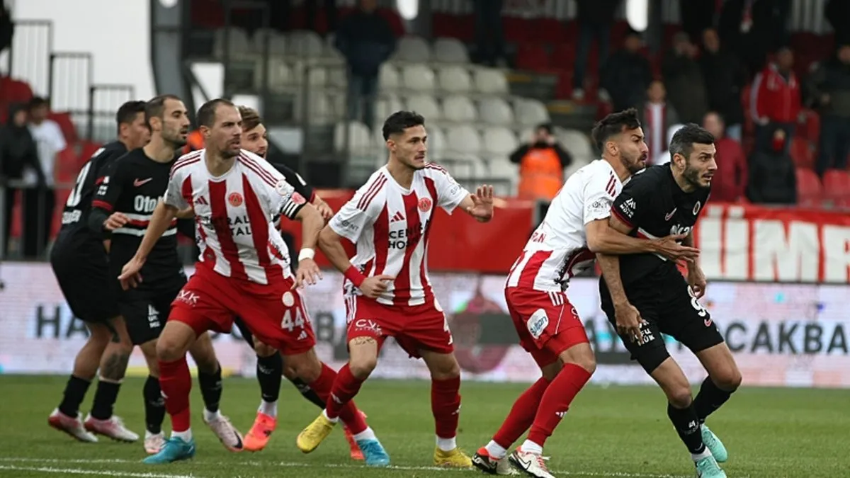 Ümraniyespor 3 – 3 Gençlerbirliği