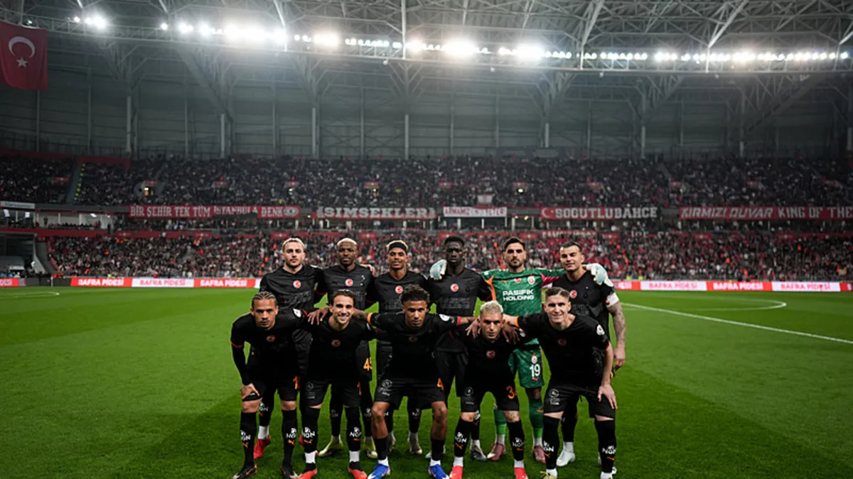 Galatasaray’da bütün mağlubiyetler deplasmanda! Okan Buruk’un serisi bitti Galatasaray’da bütün mağlubiyetler deplasmanda! Okan Buruk’un serisi bitti
