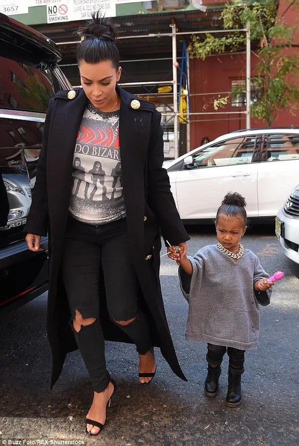 Kardashian'ın kızı babasının izinde!