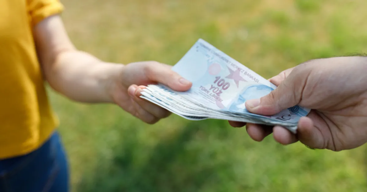 emekli bayram ikramiyesi ne