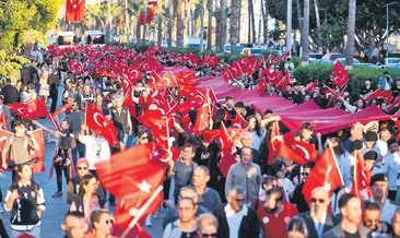 Gururla, onurla nice yıllara Türkiyem