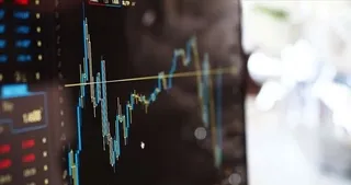 Pakistan Borsası işlemleri durdurdu