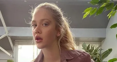 Cesur bodysiyle poz veren Serel Yereli Londra sokaklarını yaktı geçti! Sosyal medya onu konuştu!