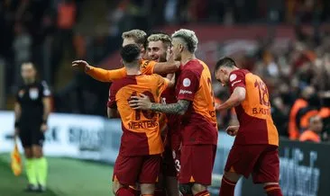 SON DAKİKA: Galatasaray ilk yarıda işi bitirdi! Aslan, Başakşehir’i 2 golle yıktı…