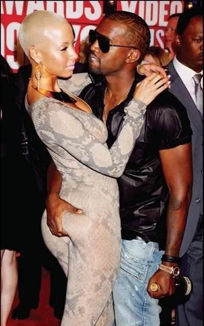 Kanye West'in sıradışı sevgilisi!