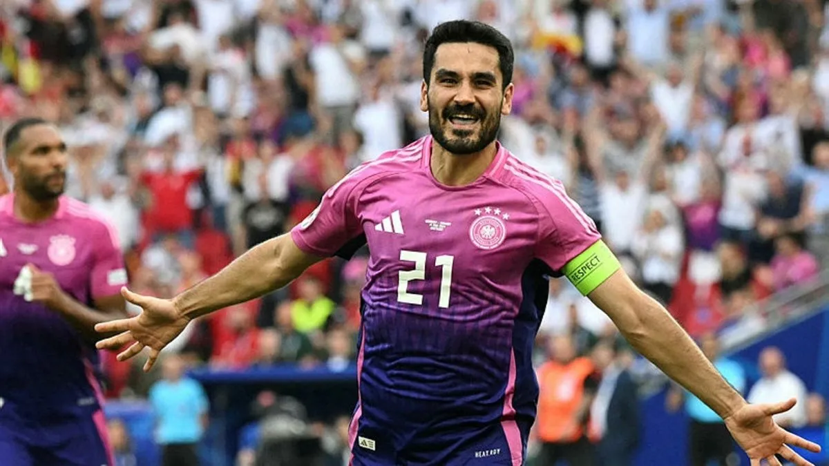 Bülent Timurlenk'ten flaş İlkay Gündoğan yorumu: Okan Buruk da ister, Mourinho da...