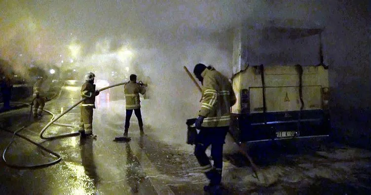 Kırıkkale’de park halindeki otomobilde yangın çıktı
