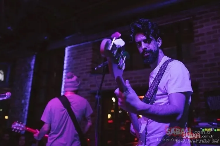 “Yüzyüzeyken Konuşuruz” solisti Can Tunaboylu’ya 1 yıl 9 ay hapis kararı! sevgilisi Aybike Çelik’i darbettiği iddiasıyla yargılanıyordu... 4 Yüzyüzeyken Konuşuruz solisti Can Tunaboylu’ya 1 yıl 9 ay hapis kararı! sevgilisi Aybike Çelik’i darbettiği iddiasıyla yargılanıyordu...