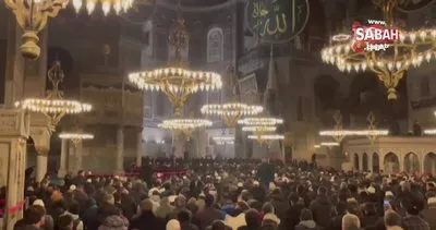 2023 yılının ilk sabah namazını Diyanet İşleri Başkanı Ali Erbaş Ayasofya’yı Kebir Camii’nde kıldırdı | Video