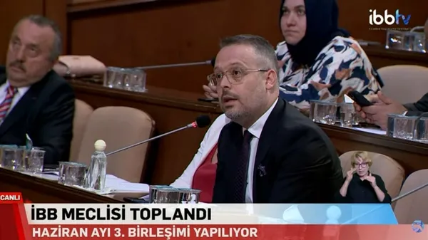 ibb-meclisinde-sok-karar-chpli-cekmekoy-belediyesi-cami-alanini-dusurup-yanina-cop-merkezi-yapiyor-1781192783040.jpg