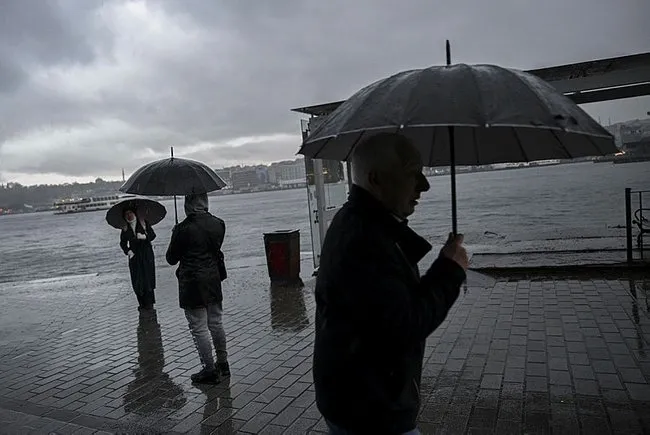 SON DAKİKA! İstanbullular o tarihlere dikkat! Kuvvetli sağanak kapıda: 2 gün boyunca etkili olacak