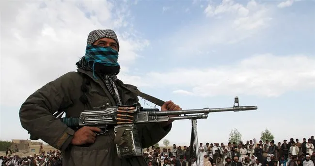 Taliban kaçırdığı 33 Afganlı sivili kurşuna dizdi