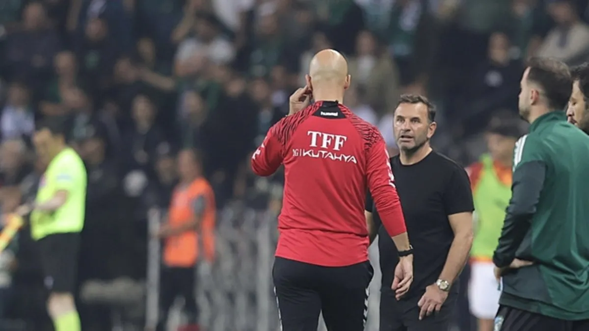 Okan Buruk’tan mağlubiyet sonrası çarpıcı itiraf: “Bazen önemsemiyorlar” – Galeri Okan Buruk’tan mağlubiyet sonrası çarpıcı itiraf: “Bazen önemsemiyorlar” – Galeri