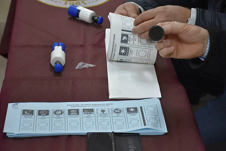 Türkiye sandık başında! 57 milyon seçmen tercihini yapıyor