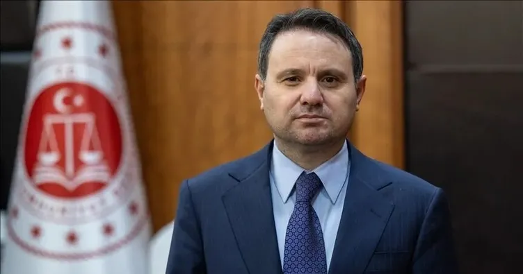 Bakan Gürlek duyurdu: 2,5 milyarlık ’Vatandaşlık’ vurgunu deşifre edildi!