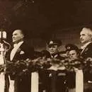 10. Yılı sebebiyle nutkunu okudu