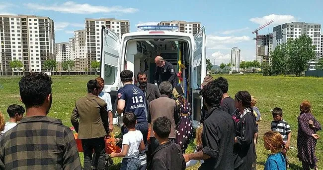 15 aile çocuklar yüzünden birbirine girdi: 4 yaralı - En Son Haber