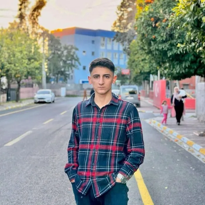 17 yaşındaki genç 3500 TL için öldürüldü! Cesedi bahçeye attılar: Karnından 2, göğsünden 4…