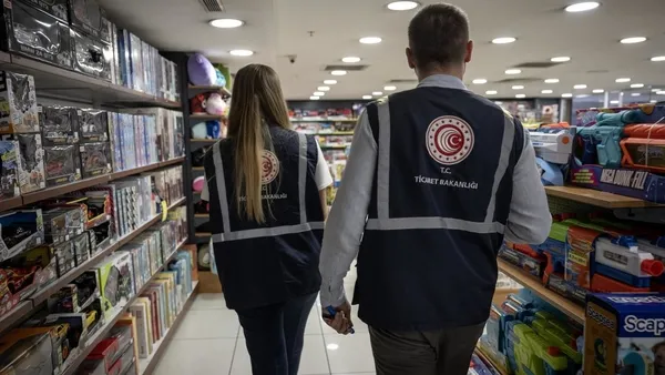 cocuklarin-kullandigi-kirtasiye-urununde-kursun-alarmi-ticaret-bakanligi-toplatma-karari-aldi-1784710647570.jpg