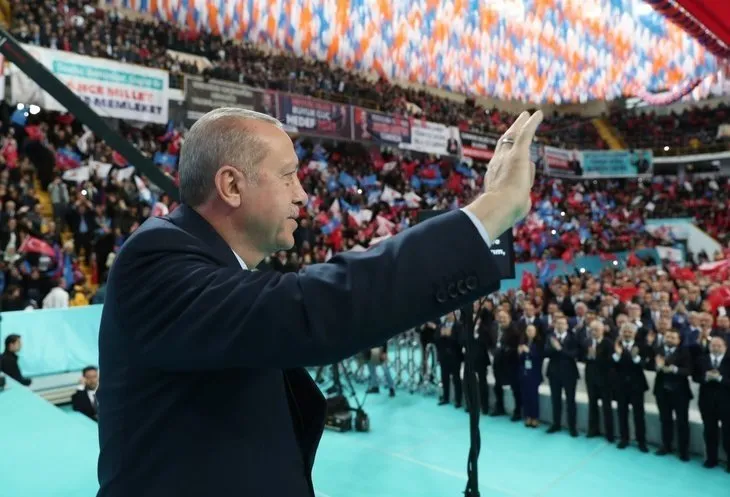 Başkan Erdoğan o kadını görünce hemen konvoyu durdurdu ve...