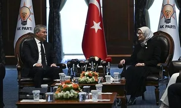 Siyasete bayram molası