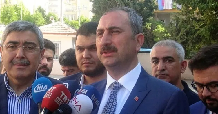 Adalet Bakanı Gül: Şu an için hiçbir olumsuz durum yok