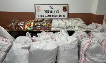 Van’da jandarmadan kaçakçılık operasyonu: 6 milyon TL değerinde gıda ve eşya ele geçirildi #van
