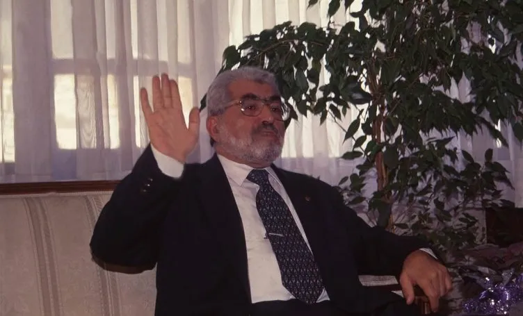 Korkut Özal hayatını kaybetti