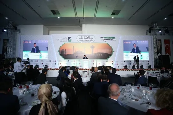 Enerji Bakanı Berat Albayrak'tan Bakanlık çalışanlarına iftar - 2