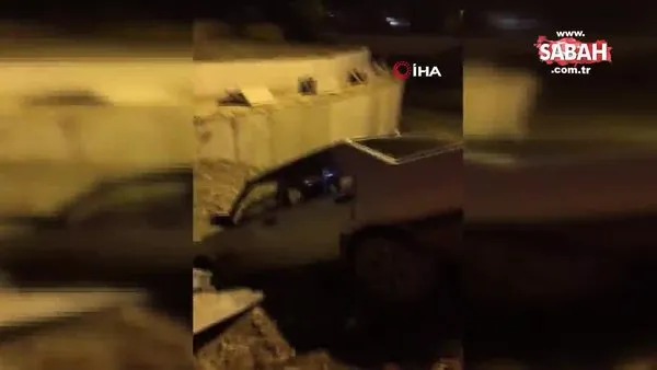 Gaziantep'te kontrolden çıkan otomobil köprüde asılı kaldı