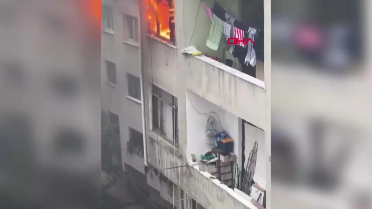 İstanbul Şişli’de 5 katlı binada çıkan yangın söndürüldü | Video videosunu izle İstanbul Şişli’de 5 katlı binada çıkan yangın söndürüldü | Video videosunu izle