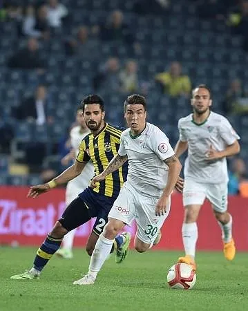 Fenerbahçe - Bursaspor maçı Twitter’ı salladı
