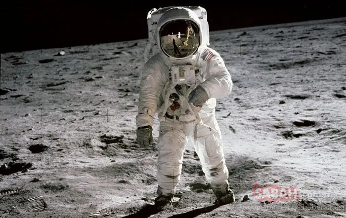 NASA duyurdu! Ay'a giden astronotlar...