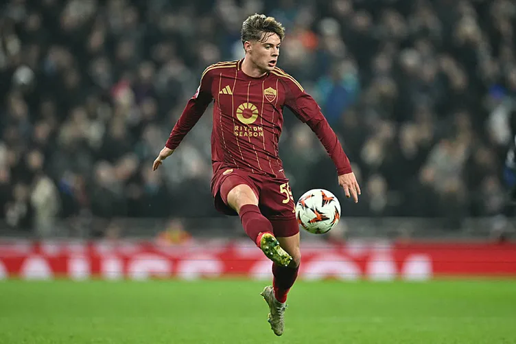 Son dakika haberleri: Beşiktaş ve Fenerbahçe’nin transfer savaşı başladı! Yıldız isim için harekete geçtiler…