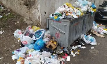 İzmir’de çöp krizi! İşçiler iş bıraktı, sokaklar çöp içinde kaldı