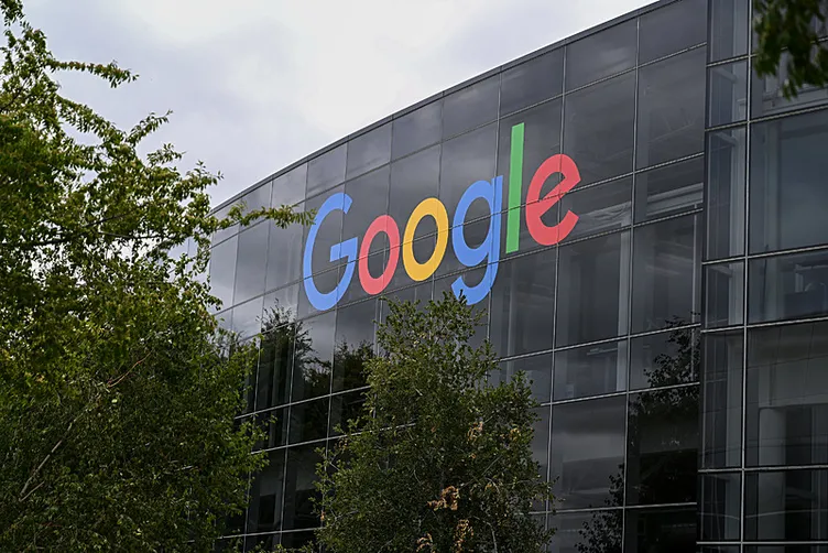 Tekelleşme davasında Google’a bir darbe de İngiltere’den! Rekabet Kurumu’ndan şok suçlama